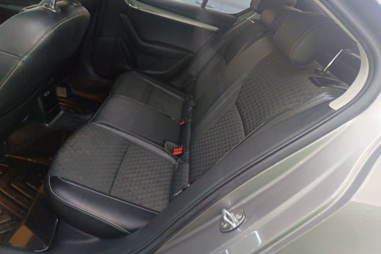 Used Skoda Octavia 2018 1.6L Automatic Luxury Edition
