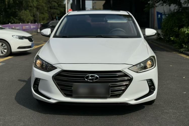 Used Hyundai Elantra 2016 1.6L Automatic ZhiXuan – Elite Version
