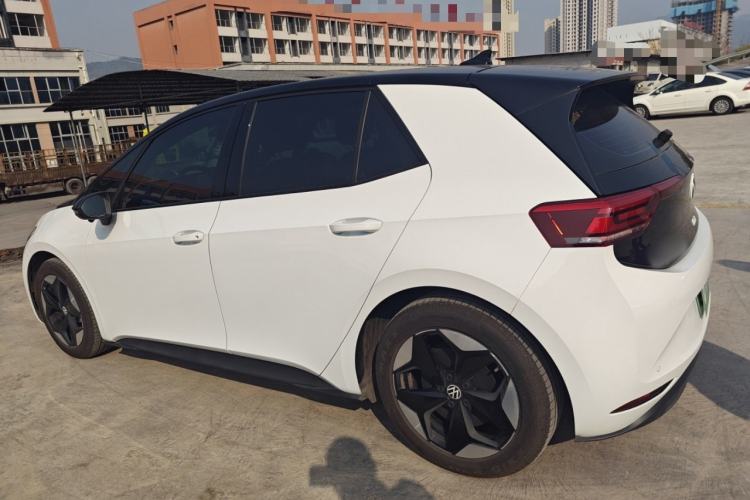 Used Volkswagen ID.3 2025 Smart Version Pure & Intelligent Enjoyment Edition
