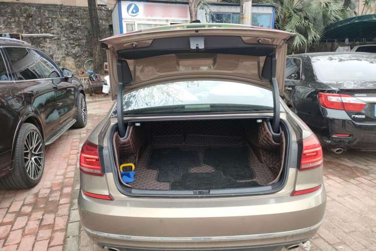 Used Volkswagen Passat 2017 330TSI DSG Luxury Edition
