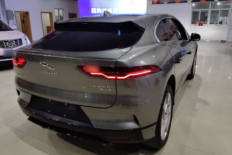 Used Jaguar I-PACE 2018 EV400 SE
