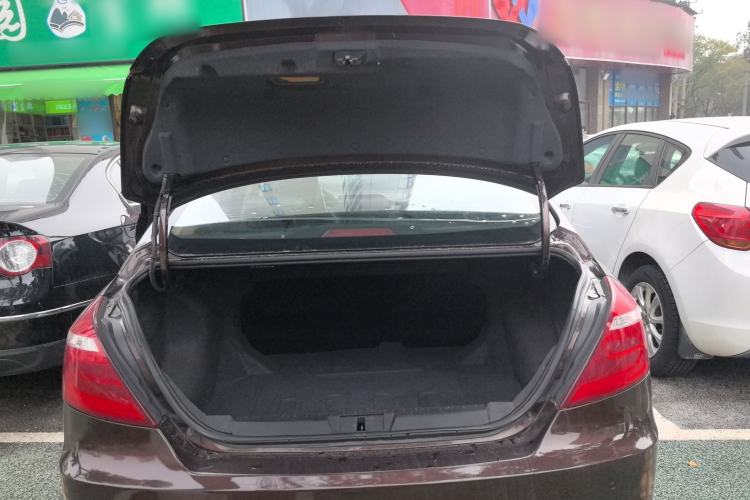 Used Geely Auto Emgrand 2017 Sedan Million Edition 1.5L Manual - Upward Version
