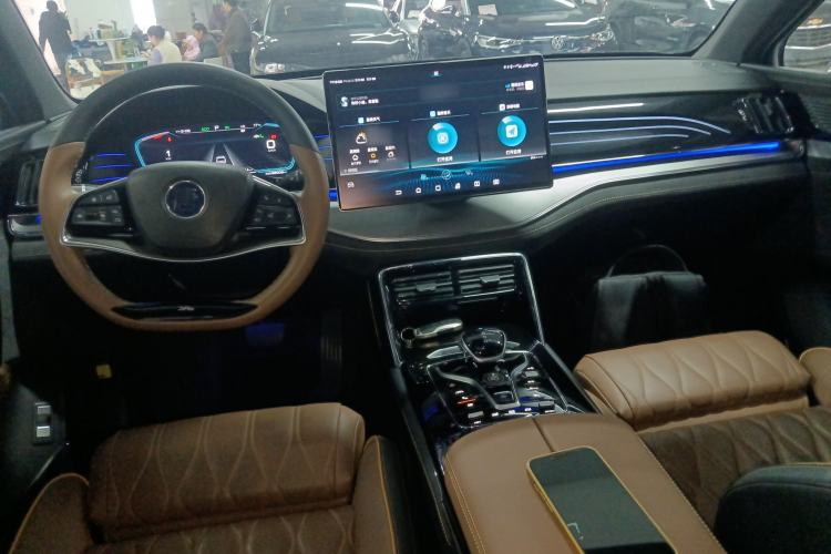 Used BYD Tang New Energy 2021 DM 2.0T Four-Wheel Drive High-Performance Flagship Model
