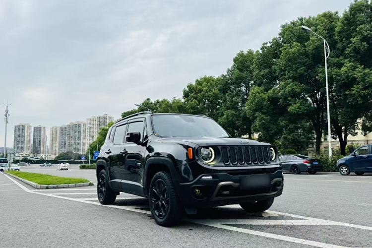 TDK.VehicleDetails.img