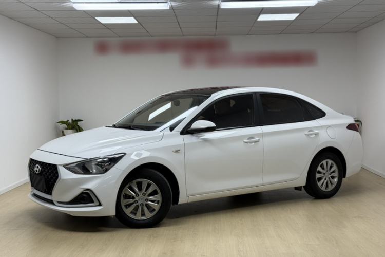 Used Hyundai Celesta 2018 1.6L Automatic GL Enjoyment Edition China VI compliant