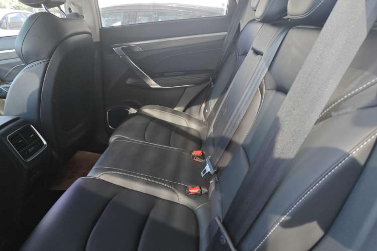 Used Geely Auto Emgrand X7 Sport 2020 1.8TD DCT ZhiZun PRO
