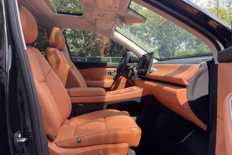 Used Leapmotor C16 2024 Pure Electric 520 Deluxe Edition
