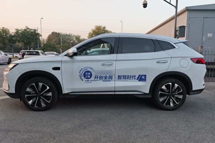 Used BYD Song PLUS New Energy 2025 DM-i Intelligent Driving 160KM Flagship Model
