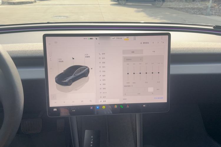 Used Tesla Model 3 2023 Long-Range All-Wheel-Drive Version
