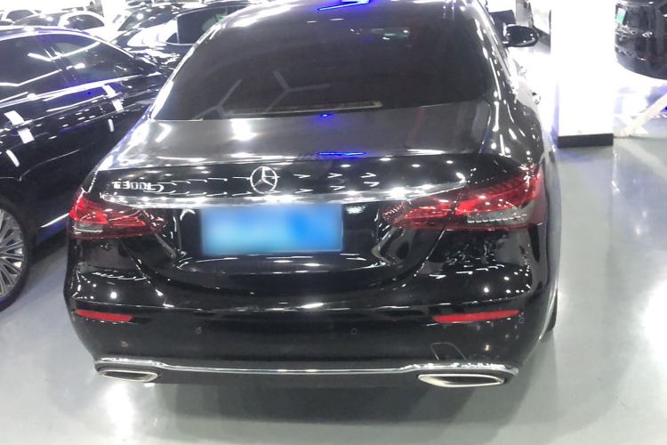 Used Mercedes-Benz E-Class 2023 Updated E 300 L Fashion Edition
