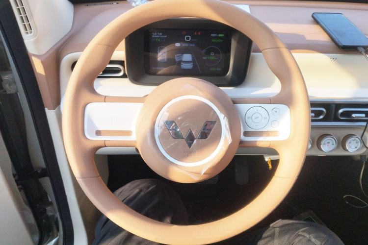 Used Wuling Hongguang MINIEV 2024 3rd Generation 215km Youth Edition
