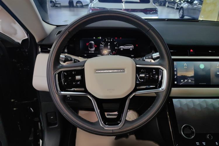 Used Land Rover Range Rover Evoque 2021 Range Rover Velar L 249PS R-Dynamic First Edition
