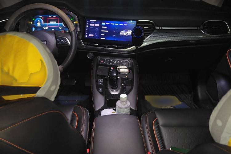 Used Haval F7 2021 2.0T Two-Wheel Drive i-Van
