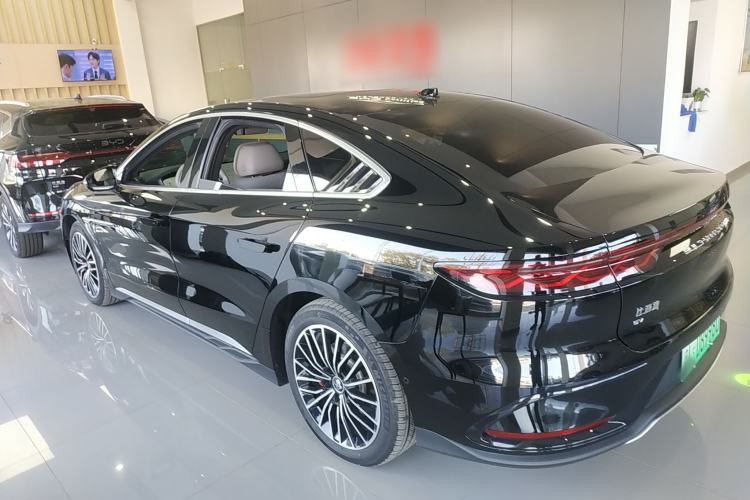 Used BYD Han 2025 EV with 701 km of Laser Radar-Enabled Intelligent Driving
