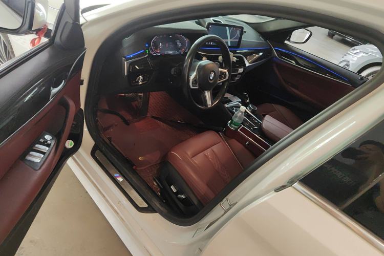 Used BMW 5 Series 2021 530Li Leading Model M Sport Package
