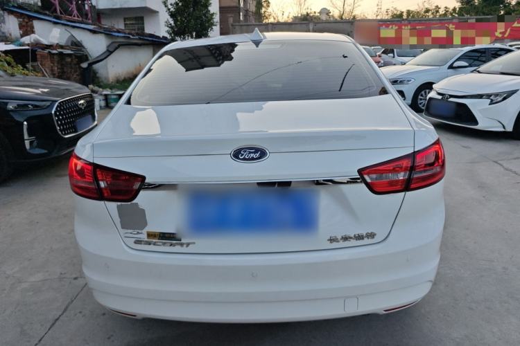 Used Ford Escort 2017 Happiness Edition 1.5L Automatic Fashion Version
