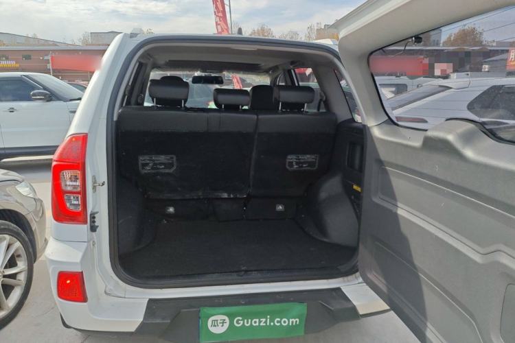 Used Chery Tiggo 3 2015 1.6L Manual Zhishang Commemorative Edition
