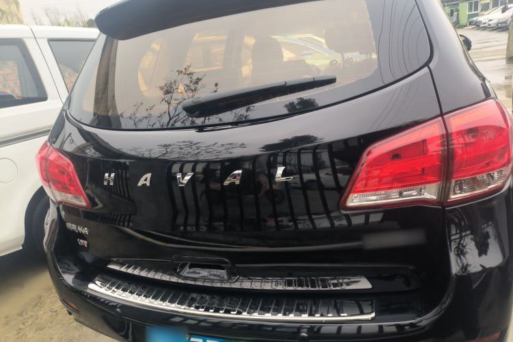 Used Haval H6 2016 Upgraded Model 1.5T Automatic Two-Wheel Drive Elite Version
