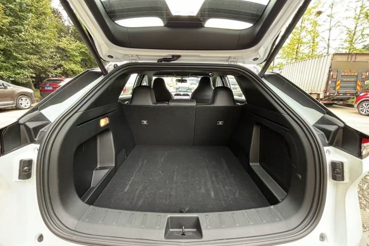 Used Dongfeng Aeolus L7 New Energy 
