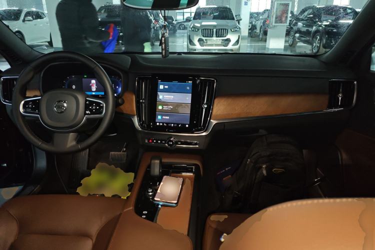 Used Volvo S90 2025 B5 Zhiyi Luxury Edition