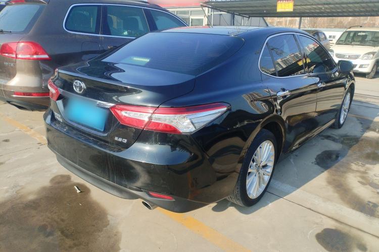Used Toyota Camry 2018 2.5G Luxury Edition
