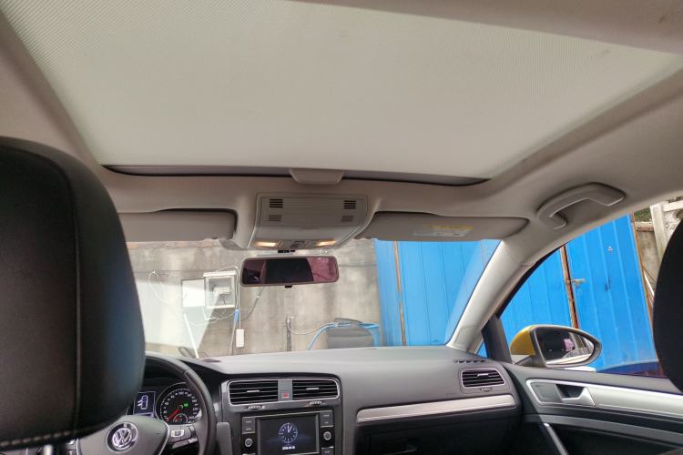 Used Volkswagen Golf 2018 230TSI Automatic Comfort Model
