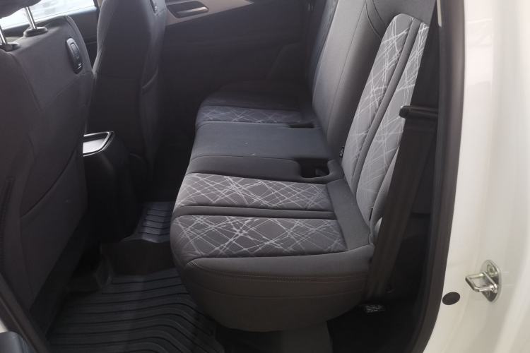 Used Great Wall King Kong Poer 2024 2.0T Manual Diesel Two-Wheel-Drive Base Edition Flatbed