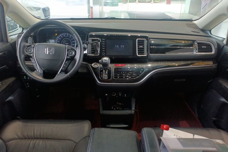 Used Honda Elysion 2019 2.0L Hybrid Supreme Edition
