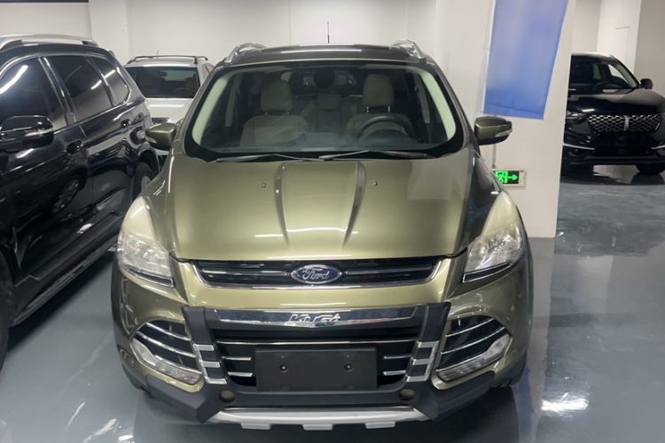 Used Ford Kuga 2013 1.6L GTDi 4x4 Elite Model
