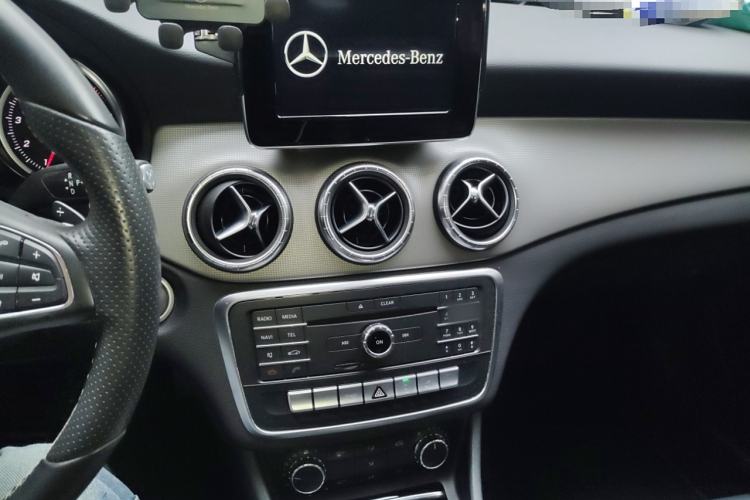 Used Mercedes-Benz CLA 2016 Facelifted CLA 200 Stylish Edition
