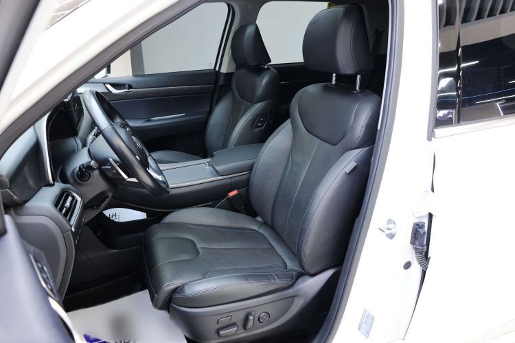 Used Hyundai Palisade 2021 3.5L Automatic 4x4 GLS
