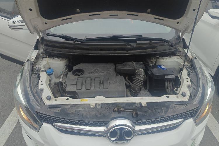 Used BAIC Senova X25 2015 1.5L Manual Elite Model
