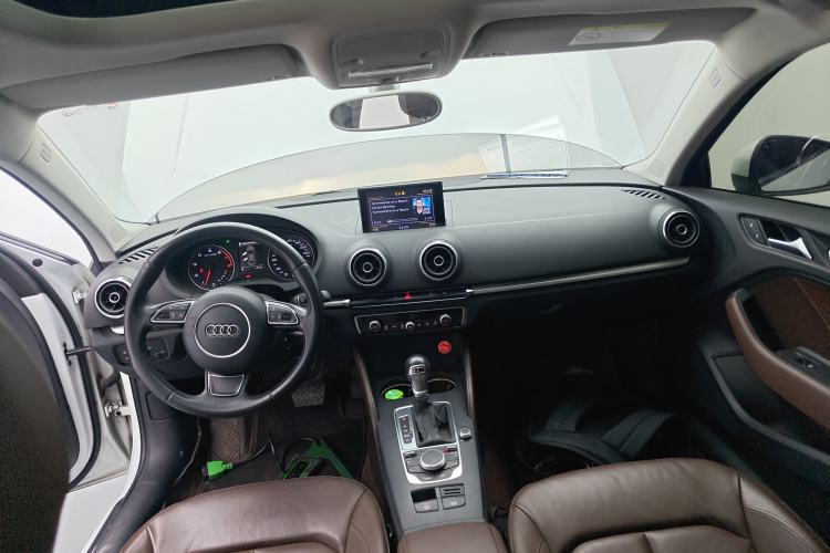 Used Audi A3 2014 Limousine 35 TFSI Automatic Comfort Model