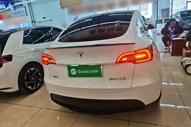 Used Tesla Model Y 2022 Performance High-Performance All-Wheel-Drive Version
