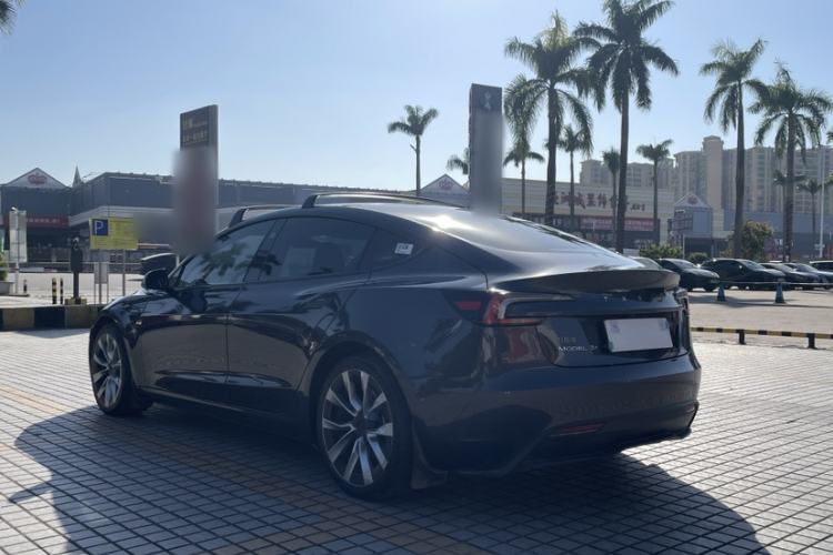 Used Tesla Model 3 2023 Long-Range All-Wheel-Drive Version
