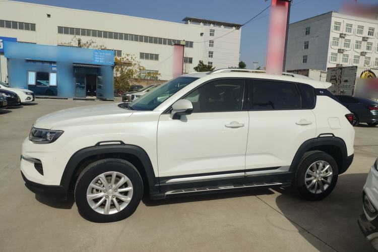 Used Changan CS35PLUS 2019 1.6L Manual E-Link Upgrade Edition

