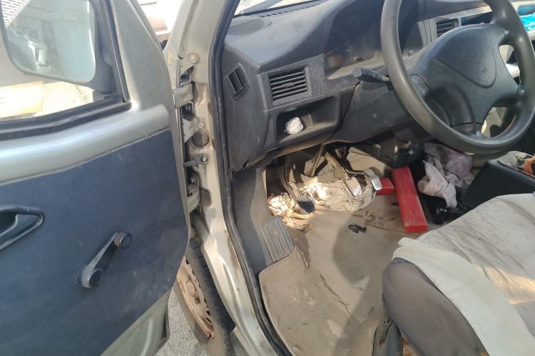 Used Wuling Zhiguang 2013 1.0L Practical Version