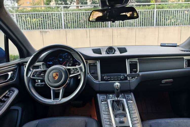 Used Porsche Macan 2017 Macan 2.0T
