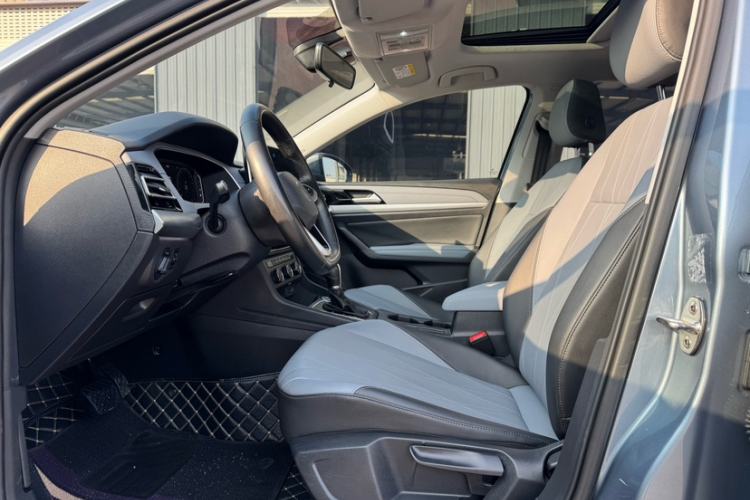 Used Volkswagen Lavida 2023 1.5L Automatic Full-Comfort Edition
