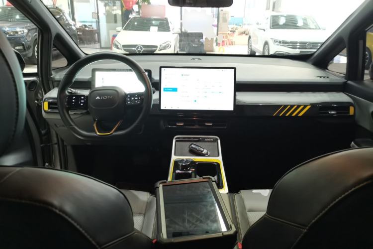 Used AION Y 2022 70 Enjoyment Edition Lithium Iron Phosphate