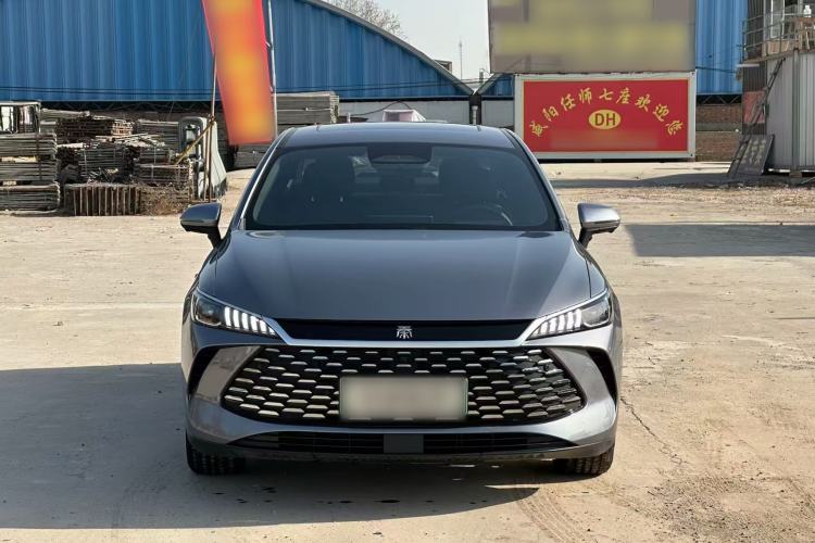 Used BYD Qin PLUS 2025 DM-i Smart Drive 55KM Beyond Model
