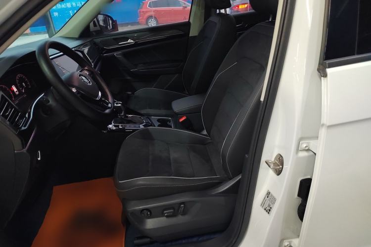 Used Volkswagen Tayron 2020 330TSI Two-Wheel Drive Luxury Connected Pro Edition