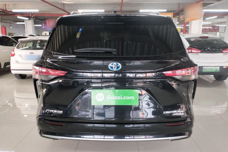 Used Toyota Sienna 2021 2.5L Hybrid Ultimate Edition