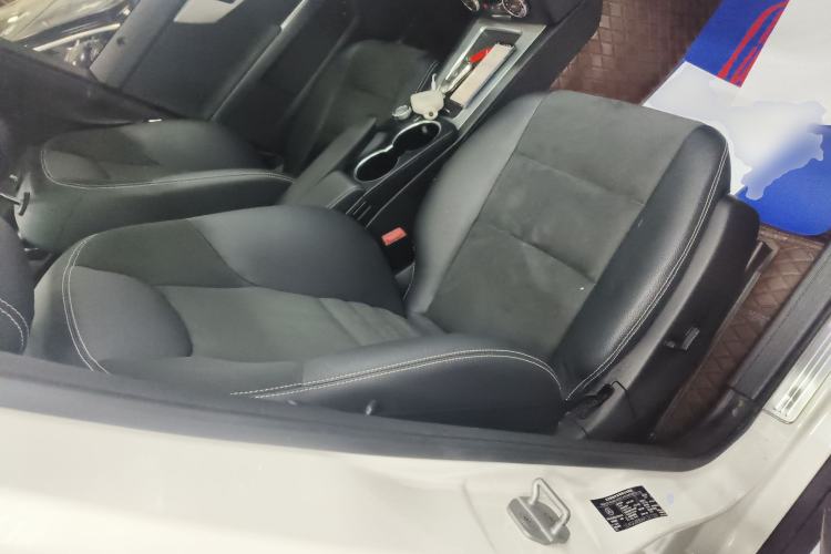 Used Mercedes-Benz GLK-Class 2015 GLK 300 4MATIC Fashion Edition Ultimate Version