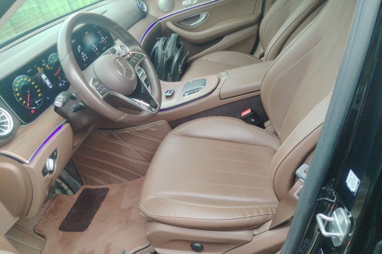 Used Mercedes-Benz E-Class 2023 Updated E 300 L Fashion Edition
