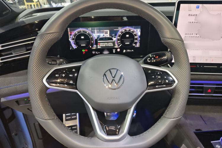 Used Volkswagen Tiguan L 2024 PRO 380TSI Four-Wheel Drive R-Line Prestige Edition
