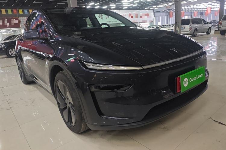 Used Tesla Model Y 2025 Rear-Wheel Drive First Edition
