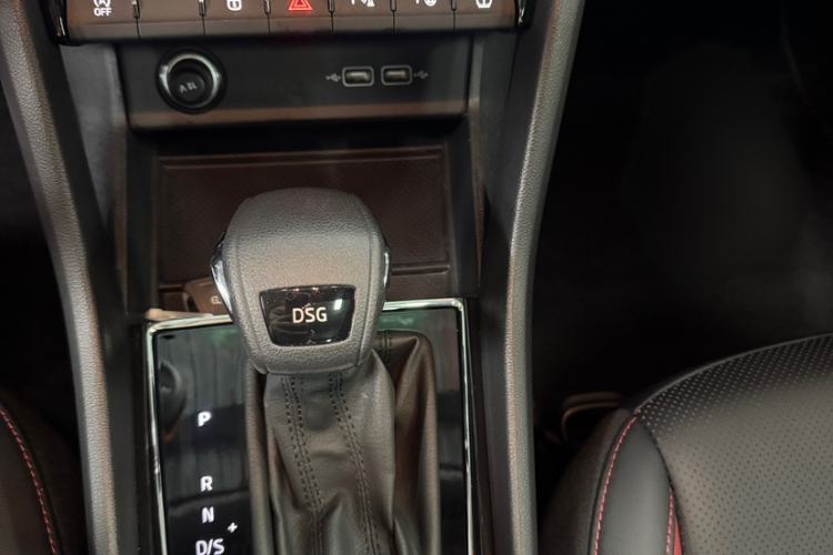 Used Skoda Karoq 2022 Restyled TSI280 Luxury Edition
