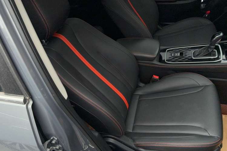 Used Dongfeng Fengon 580 2021 Revised ☆ Star Edition 1.5T Automatic Luxury Version
