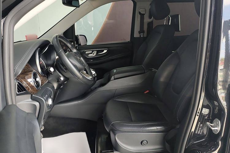 Used Mercedes-Benz V-Class 2018 V 260 L Prestige Extended Version China VI